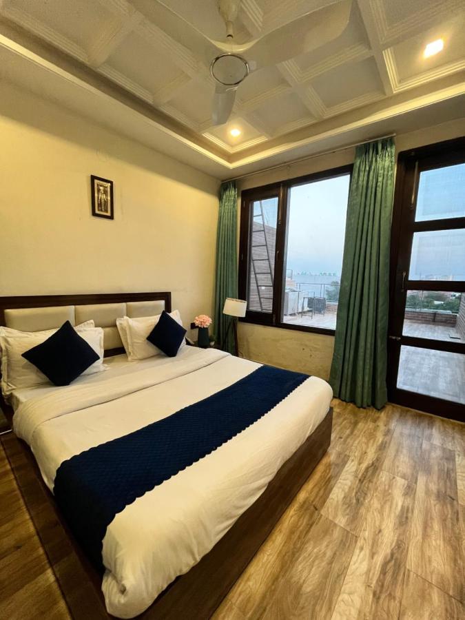 Hotel Woodcrest Zirakpur - Best Family Hotel By - A Unit Of Sidham Group Extérieur photo